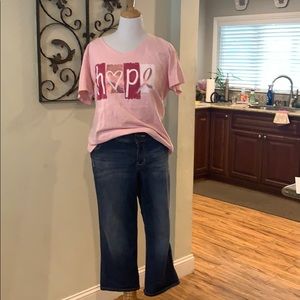 Lane Bryant GeniusFit distresses Capri